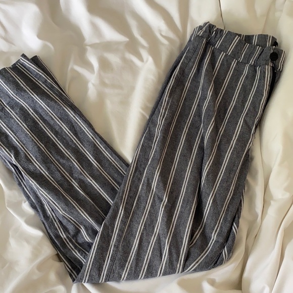 Brandy Melville Tilden Pants - Picture 2 of 4